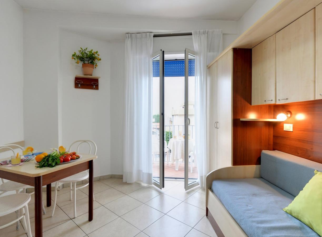 Residence Mediterraneo Rimini Eksteriør billede