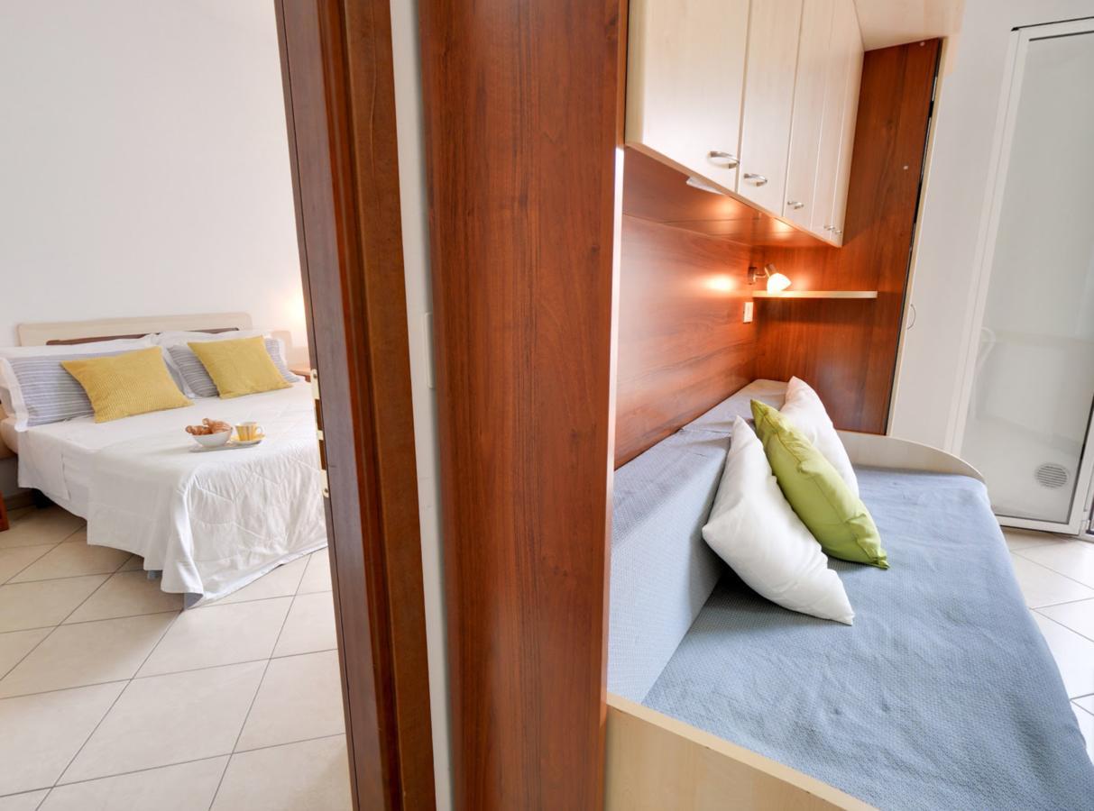 Residence Mediterraneo Rimini Eksteriør billede