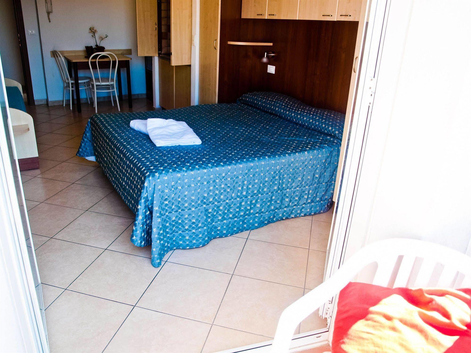 Residence Mediterraneo Rimini Eksteriør billede